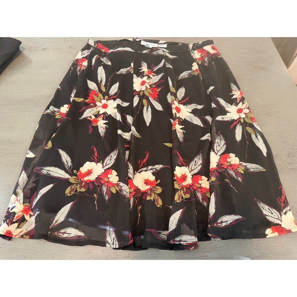 black SAG HARBOR plus size skirt 18